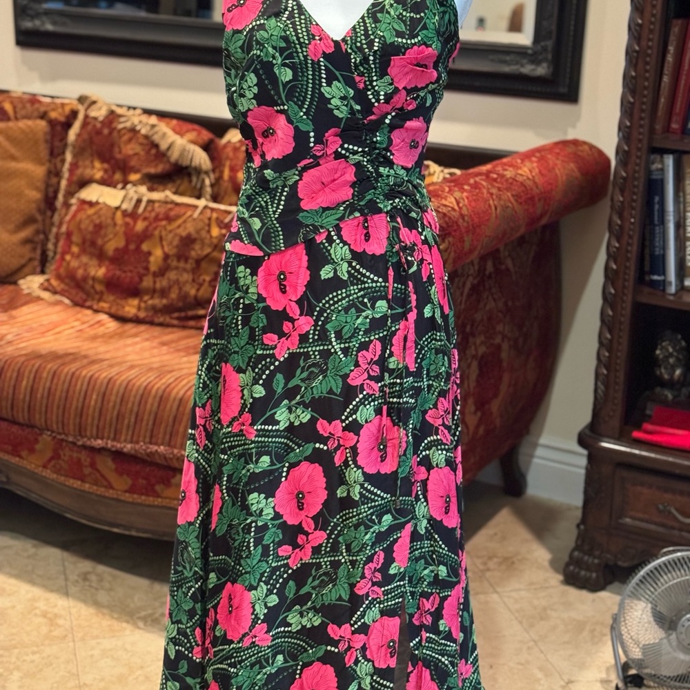 Anthropologie Pink Floral V-Neck Sleeveless Midi Dress